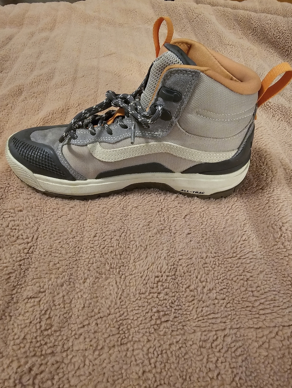 Vans Women’s Gray and Coral High-Top MTE Ultrarange Shoes